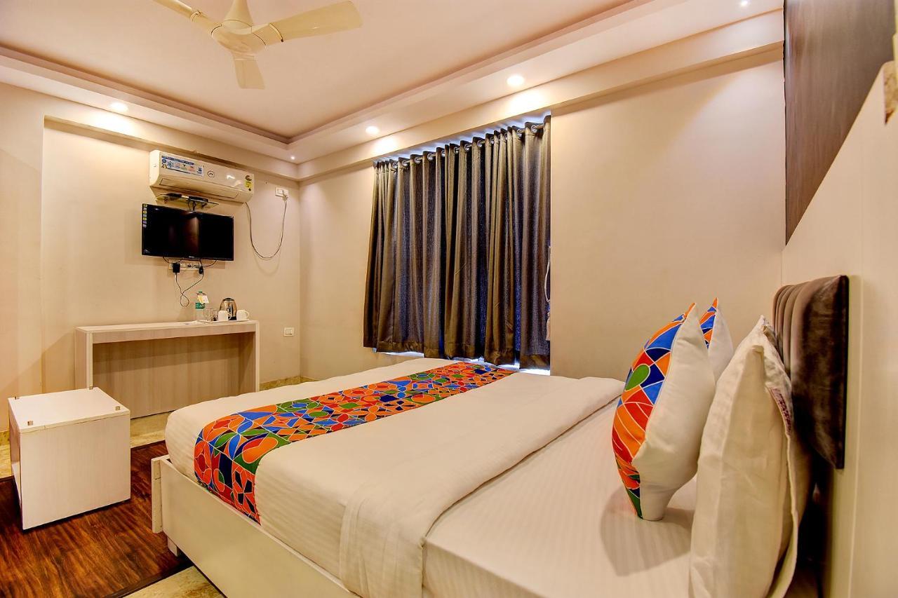 Fabhotel Srk Platinum Inn - Nr Forum Mall Бангалор Экстерьер фото